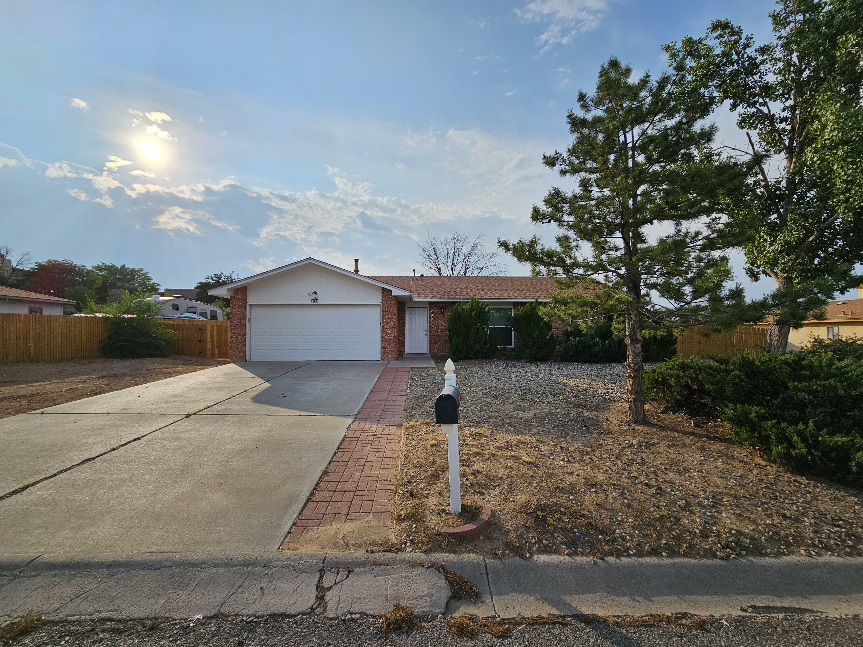 Property Photo:  980 Ivory Road SE  NM 87124 