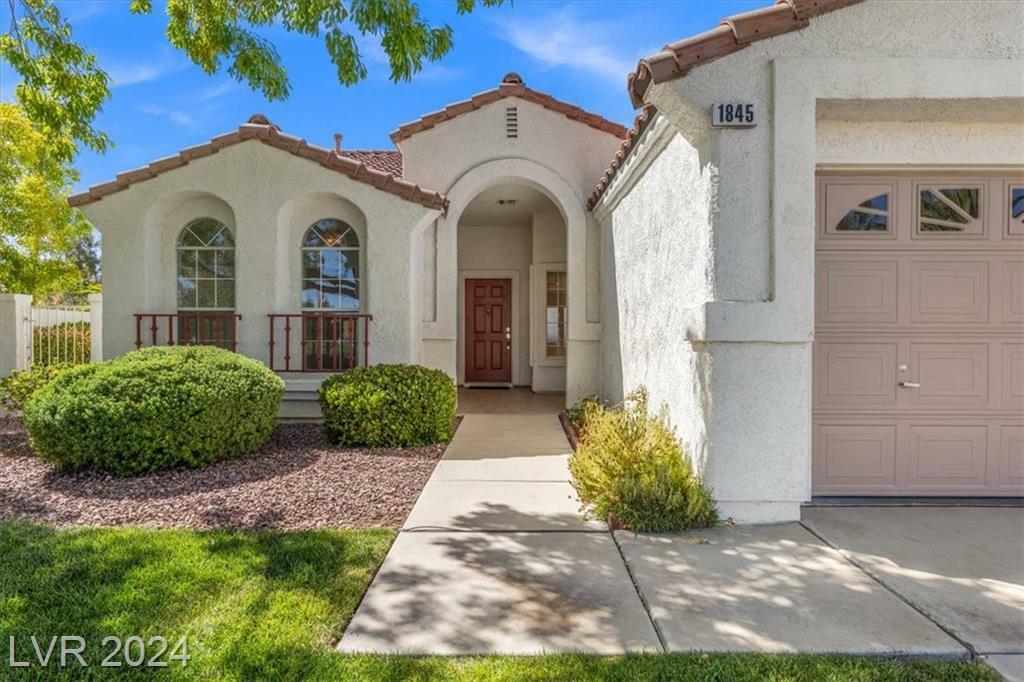 Property Photo:  1845 Vista Pointe Avenue  NV 89012 