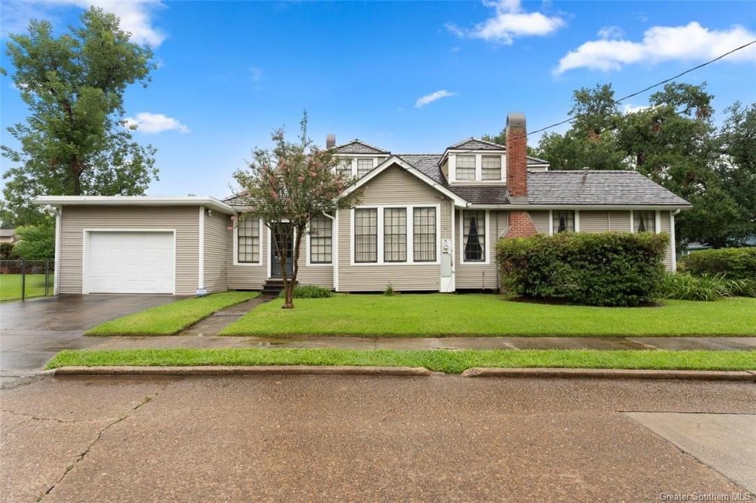 Property Photo: 901 Cleveland Street LA 70601