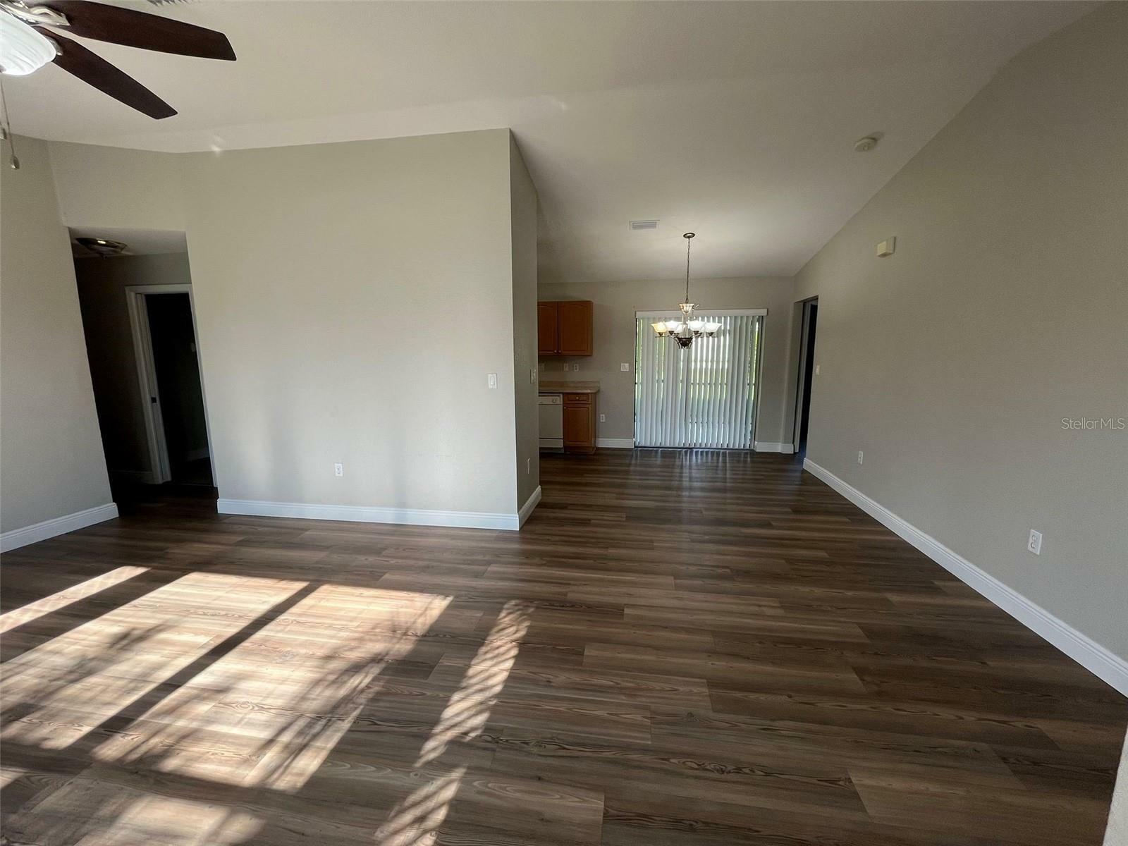 Property Photo:  2121 Nuremberg Boulevard  FL 33983 