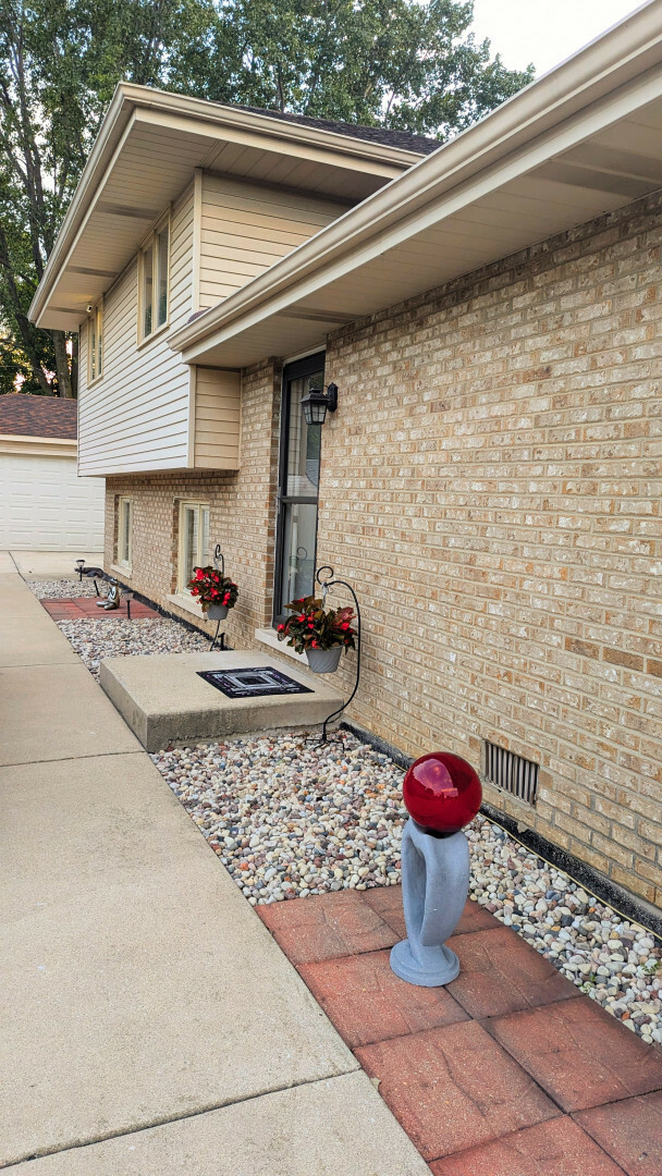 Property Photo:  5425 W 108th Place  IL 60453 