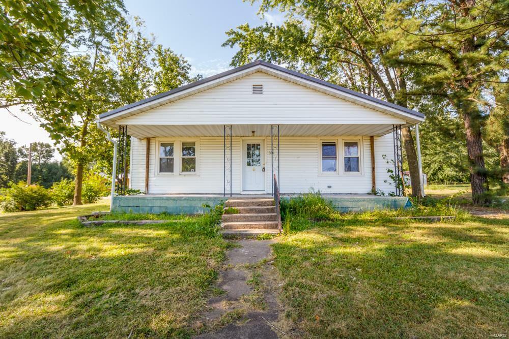 Property Photo:  300 Walnut Street  MO 65767 