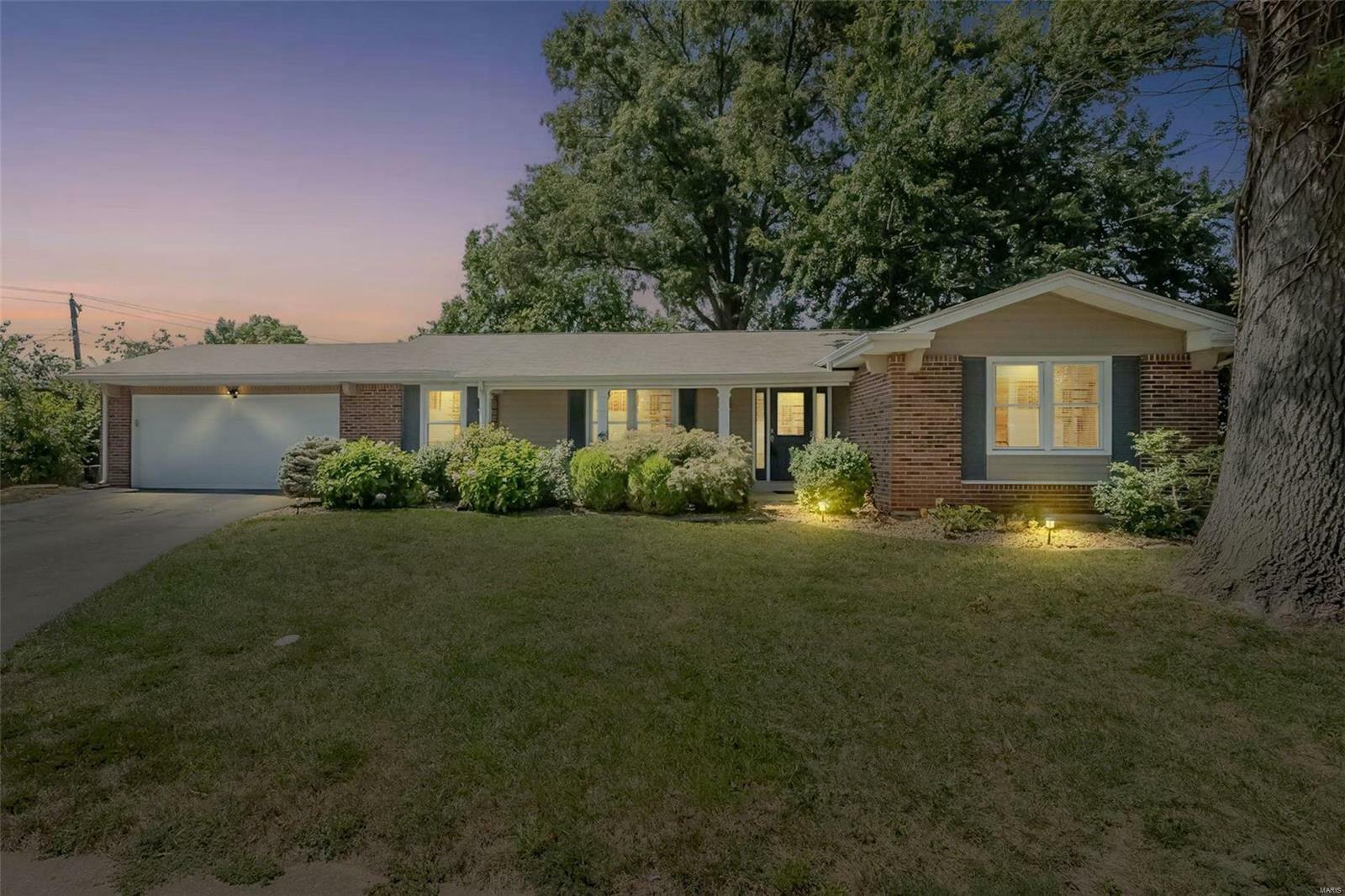 Property Photo:  9 Pittsfield Court  MO 63017 