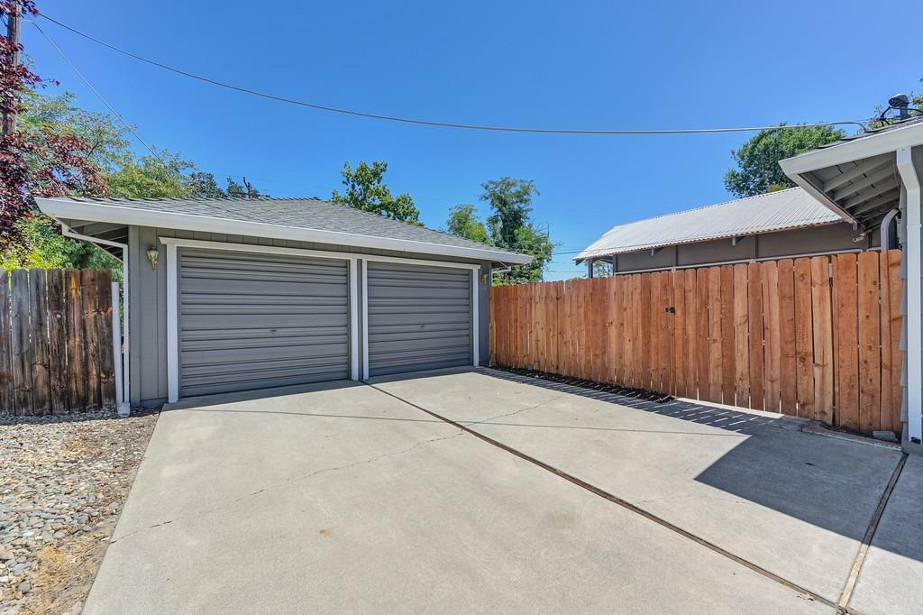 Property Photo:  2544 Andrade Way  CA 95821 