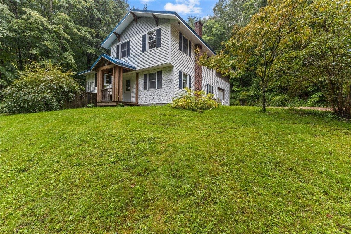 Property Photo:  945 East Hill Road  VT 05477 