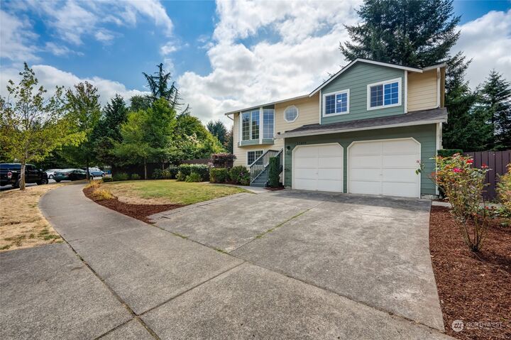 Property Photo:  17408  156th Street SE  WA 98272 