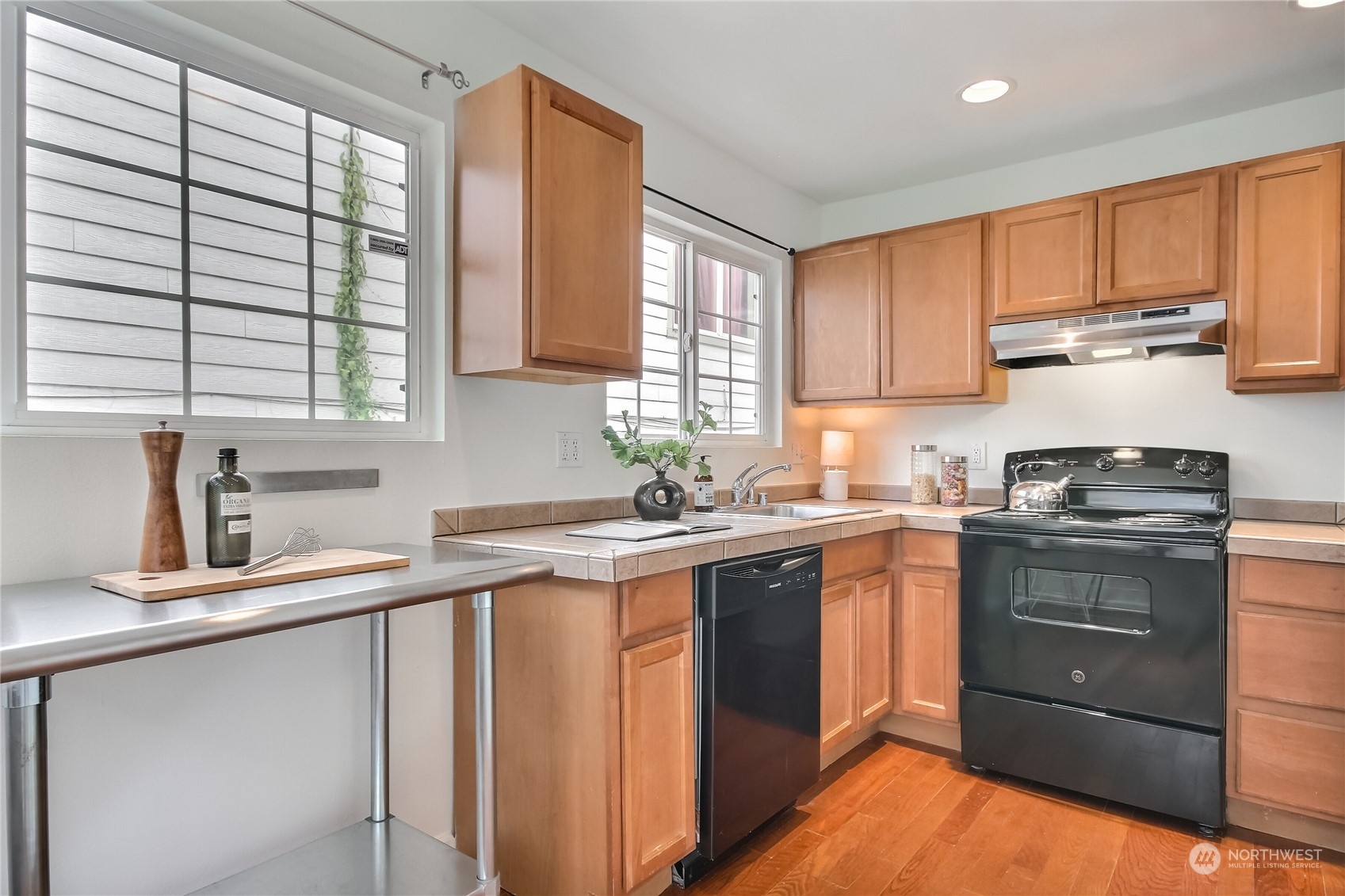 Property Photo: 4540 S Henderson Street A WA 98118