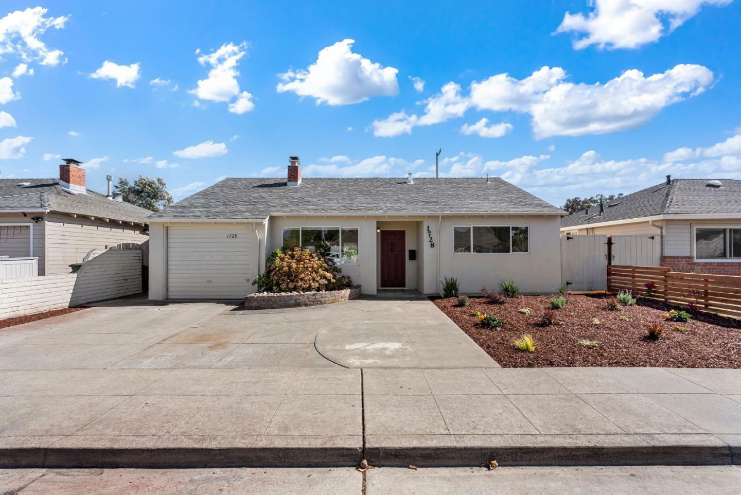 1728 Cottage Grove Avenue  San Mateo CA 94401 photo