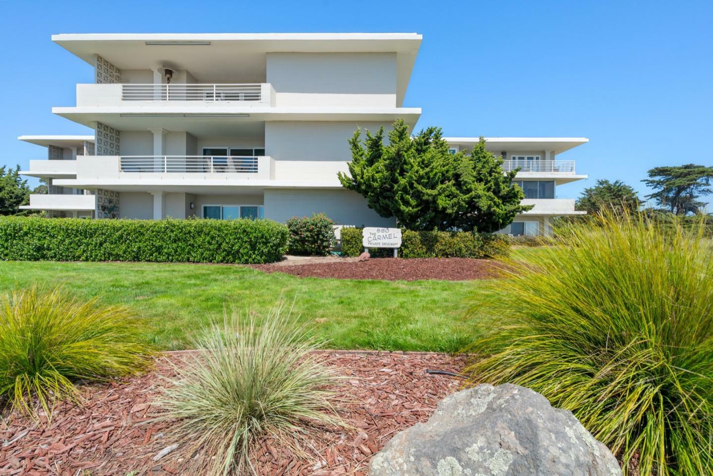 Property Photo:  880 West Cliff Drive 7  CA 95060 