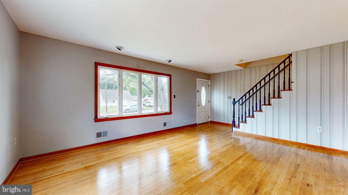 Property Photo:  1082 Fireside Avenue  NJ 08618 