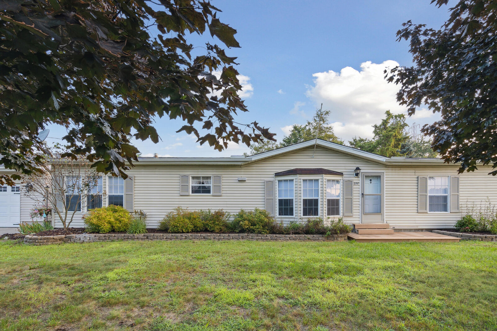 Property Photo:  270 Somerset Drive  MI 49230 