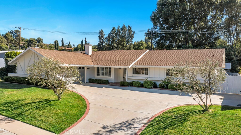 Property Photo:  2116 Montrose Drive  CA 91362 