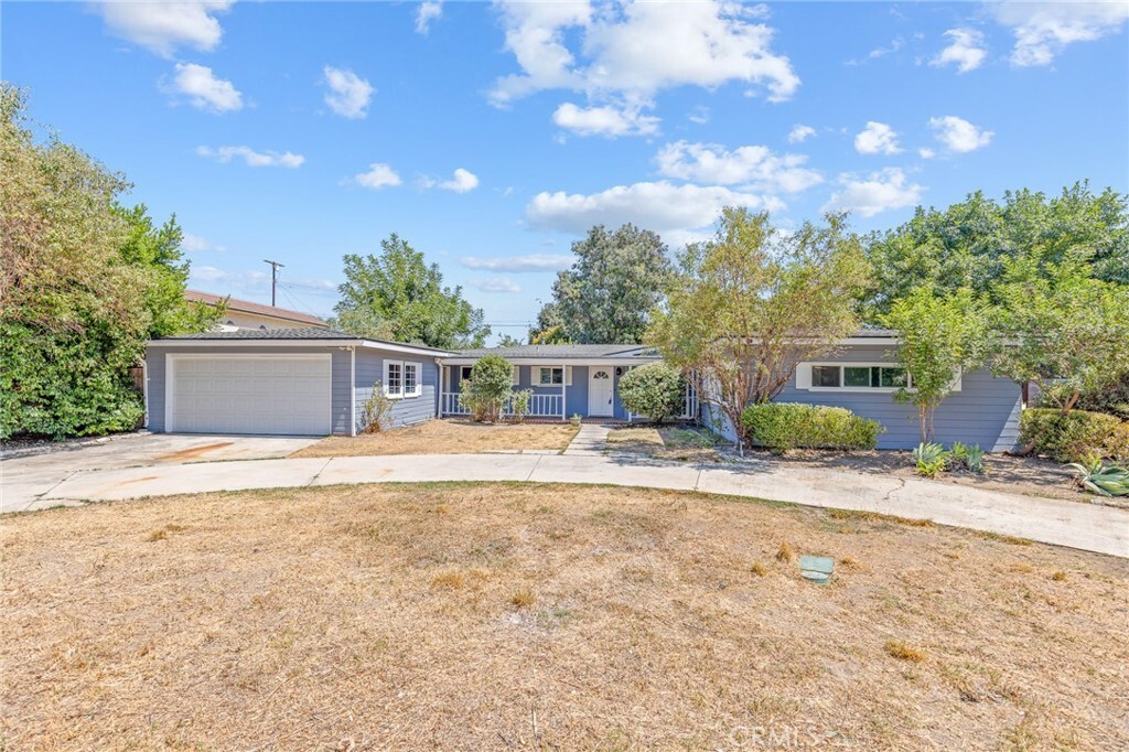 8644 Comanche Avenue  Winnetka CA 91306 photo