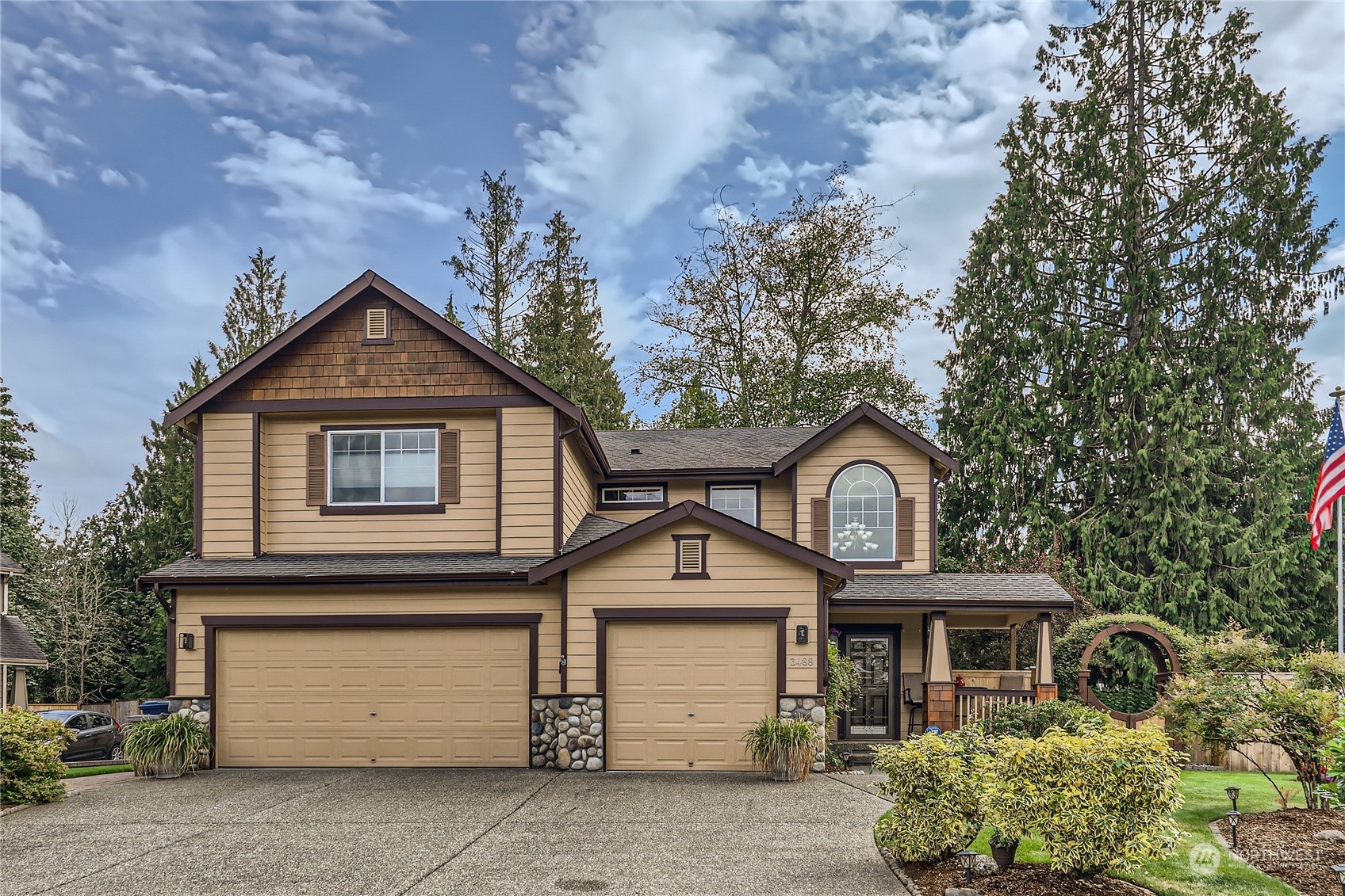 Property Photo:  3488 112th Court NE  WA 98258 