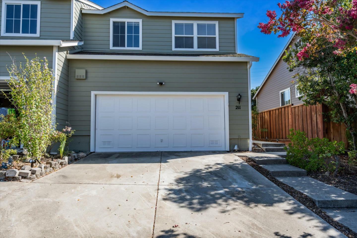 211 Clearpointe Drive  Vallejo CA 94591 photo