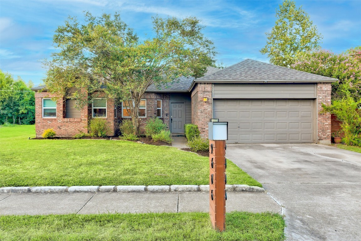 Property Photo:  9606 Braes Valley Street  TX 78729 