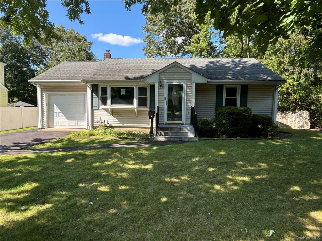 20 Rockland Avenue  Nanuet NY 10954 photo