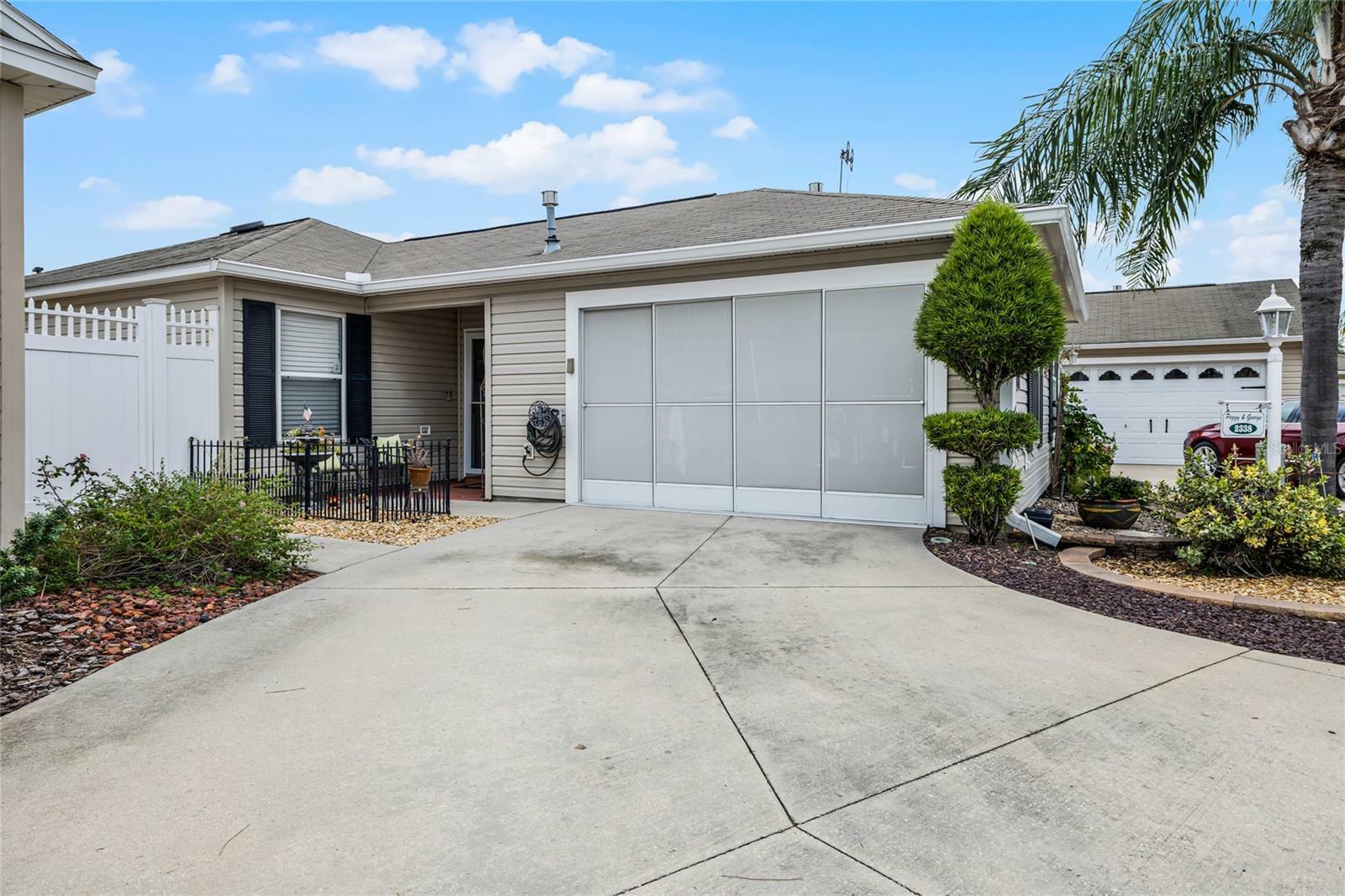 Property Photo:  2338 Ridgeway Court  FL 32162 