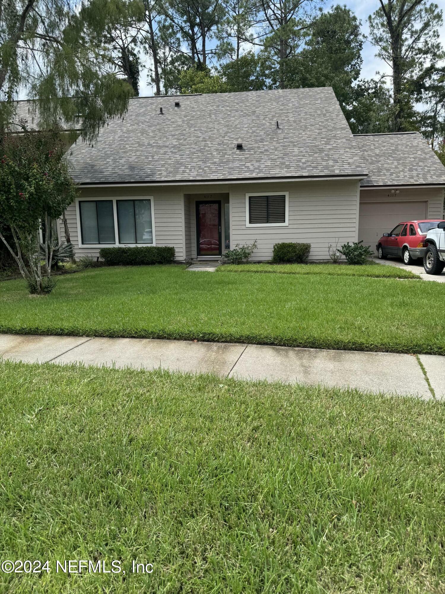 4117 Hanging Moss Court  Jacksonville FL 32257 photo