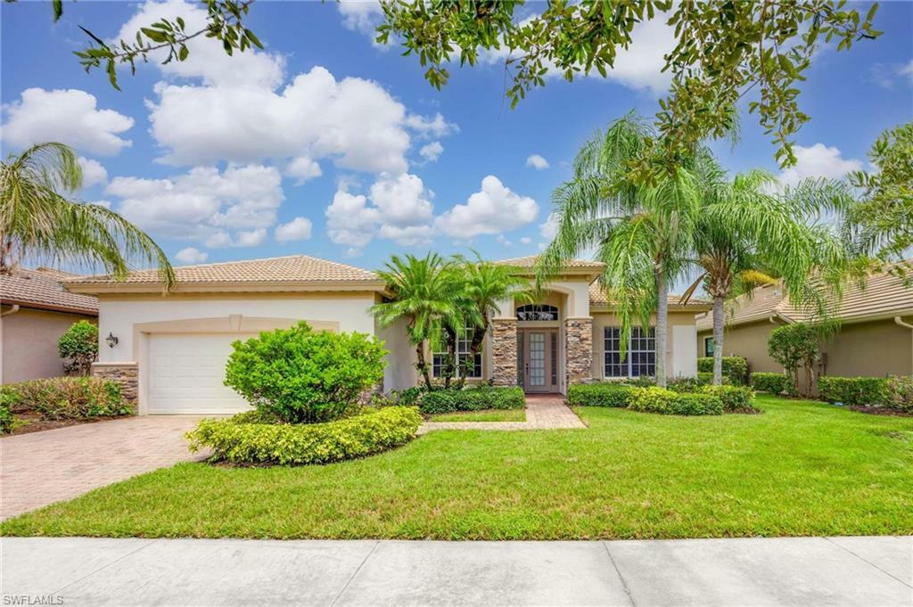 Property Photo:  9024 Maverick Ct  FL 34113 