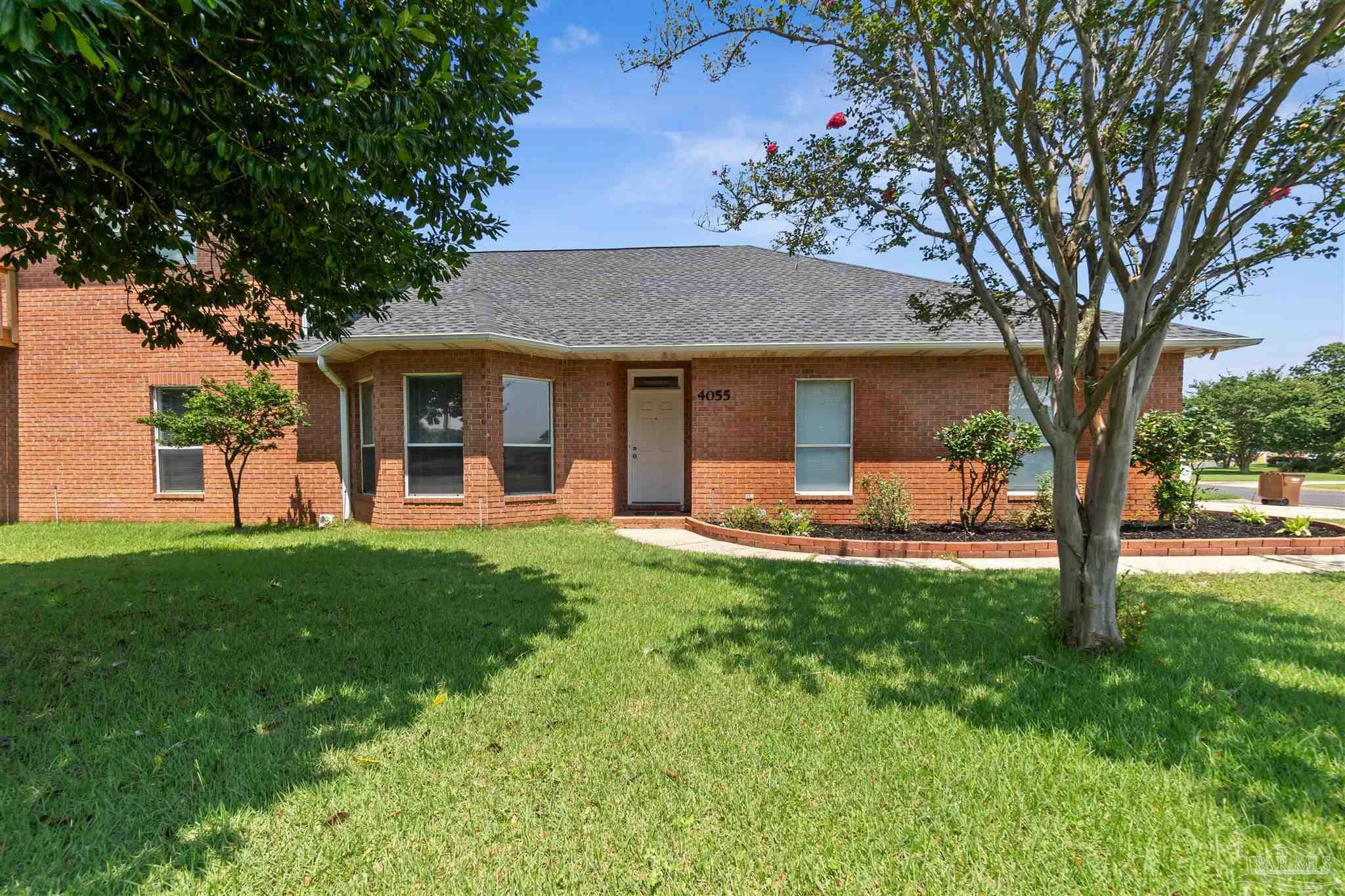 Property Photo:  4055 Soundpointe Dr  FL 32563 