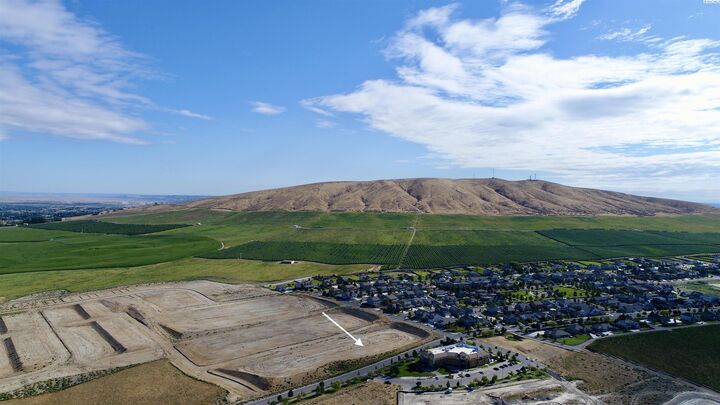 Property Photo: Lot 226 Desert Sky WA 99352