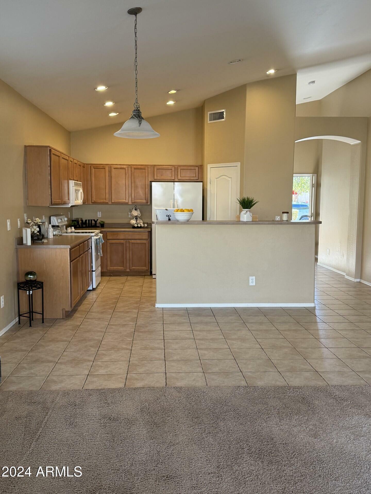 Property Photo: 21992 E Camina Plata Drive AZ 85142