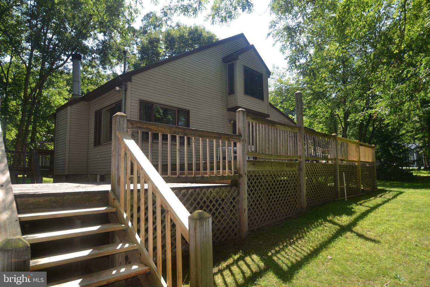 Property Photo:  62 Byron Lane  PA 18210 