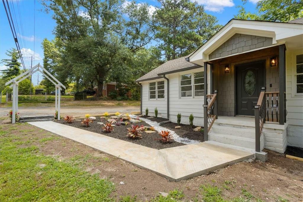 Property Photo:  11611 Veterans Memorial Highway  GA 30134 