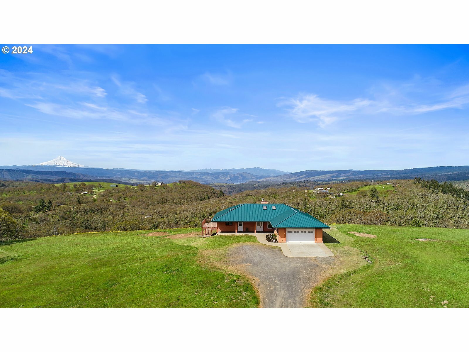 Property Photo: 190 Oda Knight Rd WA 98635