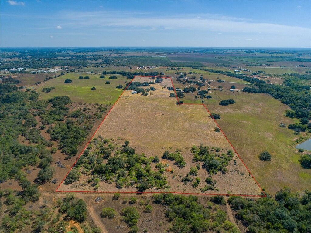 Property Photo: 13464 Texas Highway 123 S TX 78160