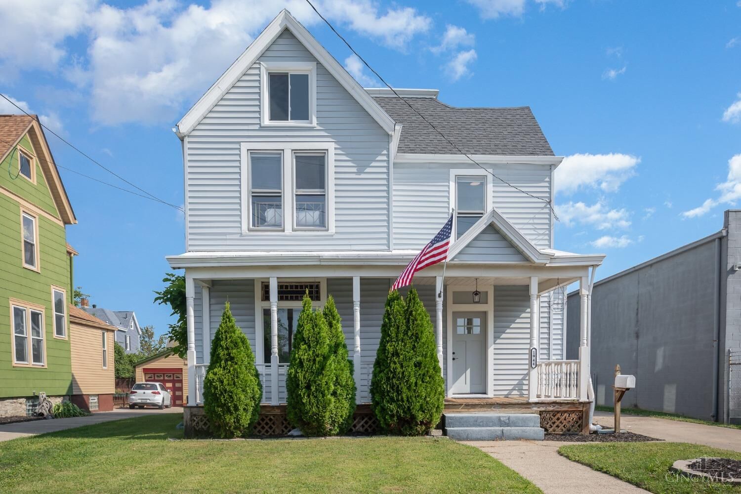 Property Photo:  1944 Waverly Avenue  OH 45212 