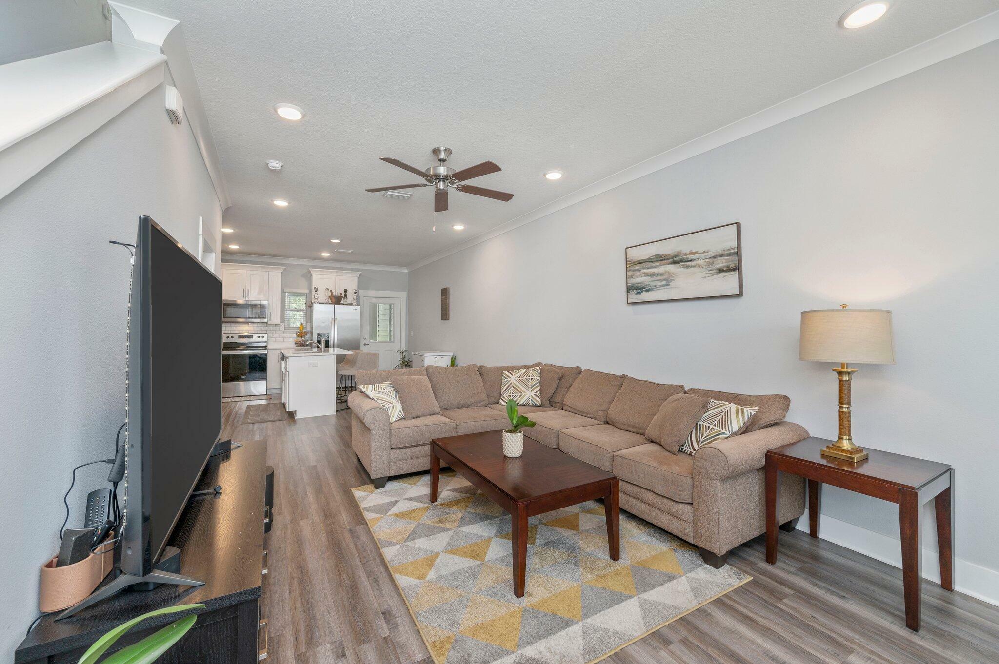 Property Photo: 166 N Sand Palm Road FL 32439