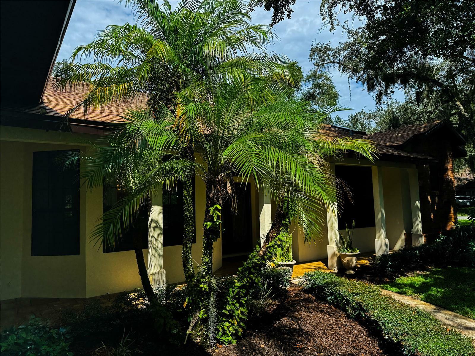 Property Photo: 1780 Otisco Way FL 32708