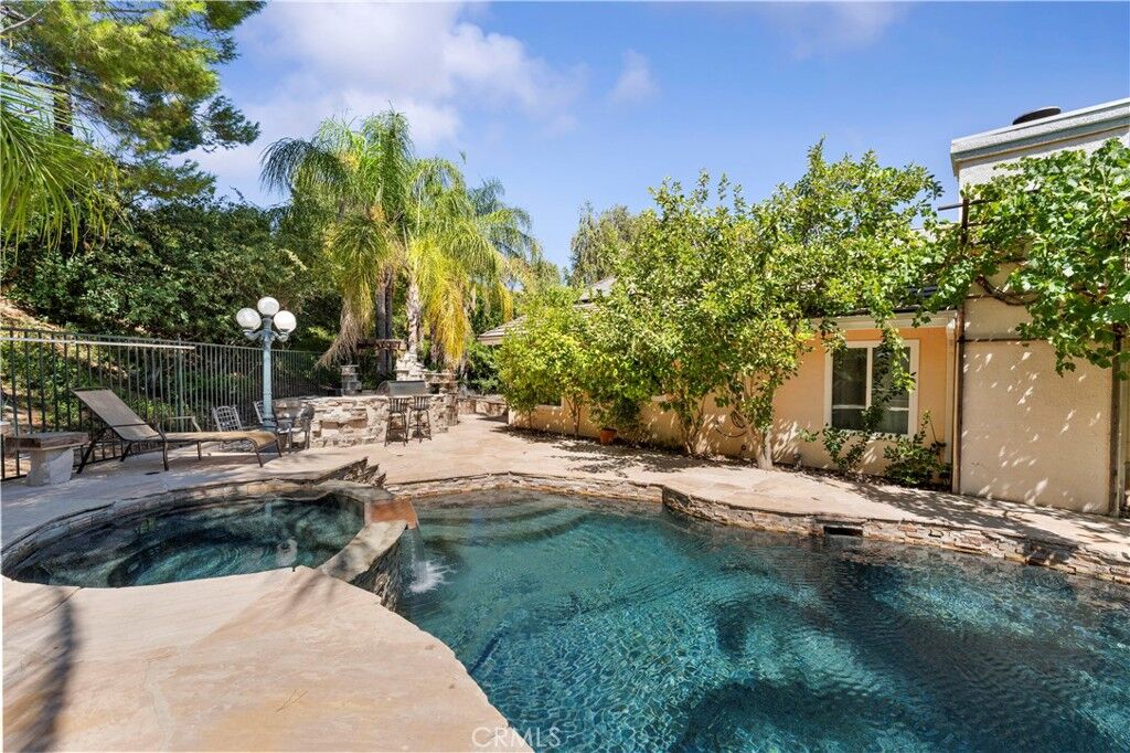 Property Photo:  25803 Anderson Lane  CA 91381 