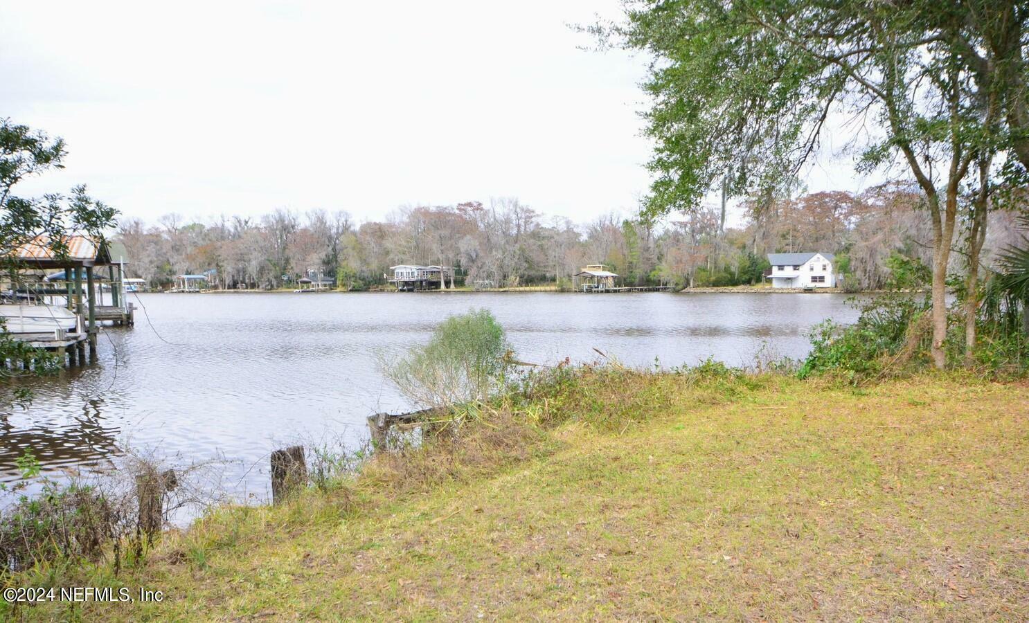 Property Photo:  2467 Ormsby Circle E  FL 32210 