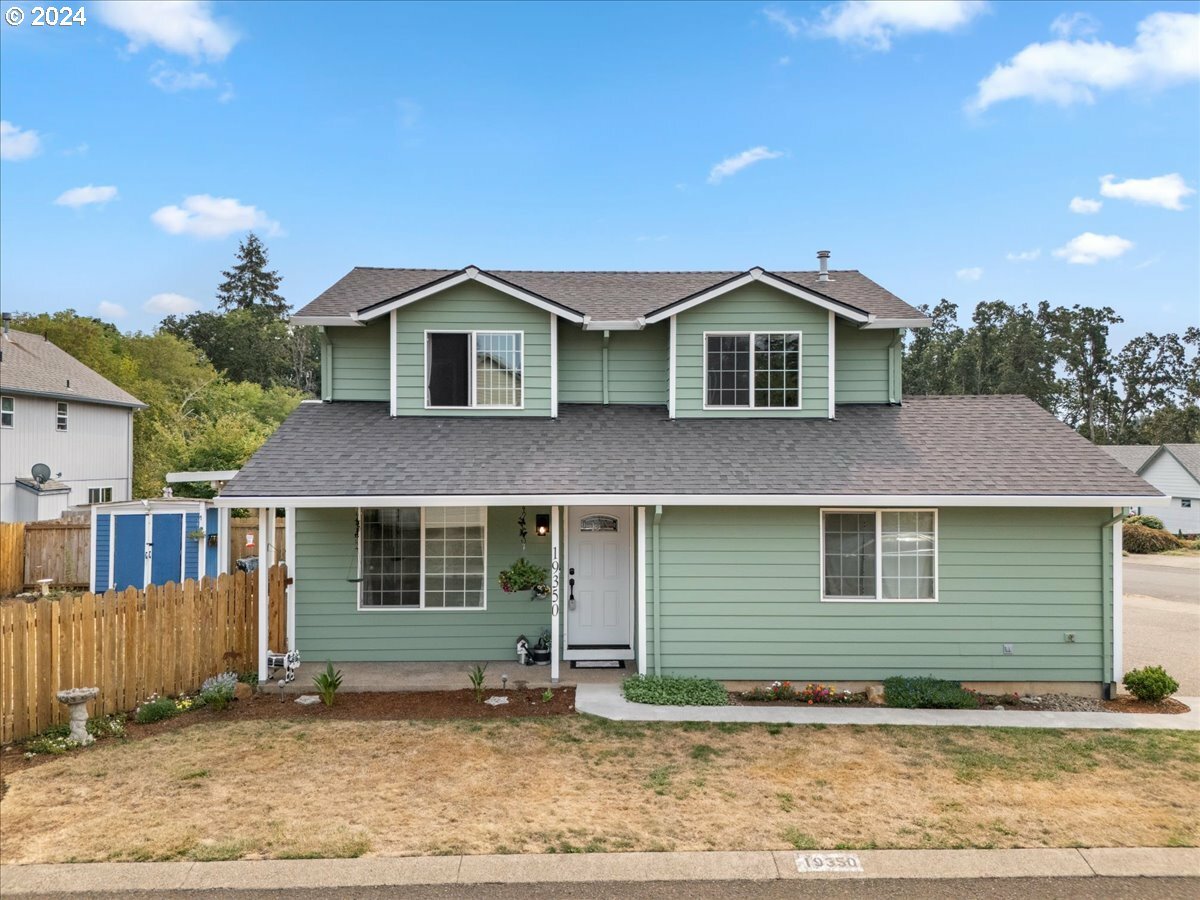 19350 Silverfox Pkwy  Oregon City OR 97045 photo