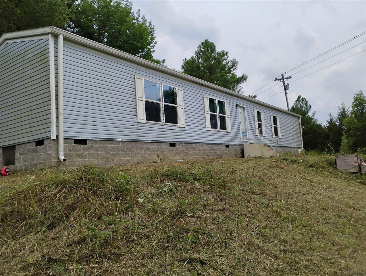 Property Photo:  8115/8125 Roseville Road  KY 42141 