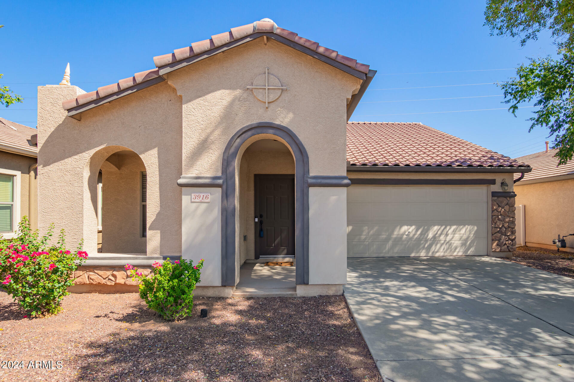 Property Photo:  3916 E Kent Avenue  AZ 85296 