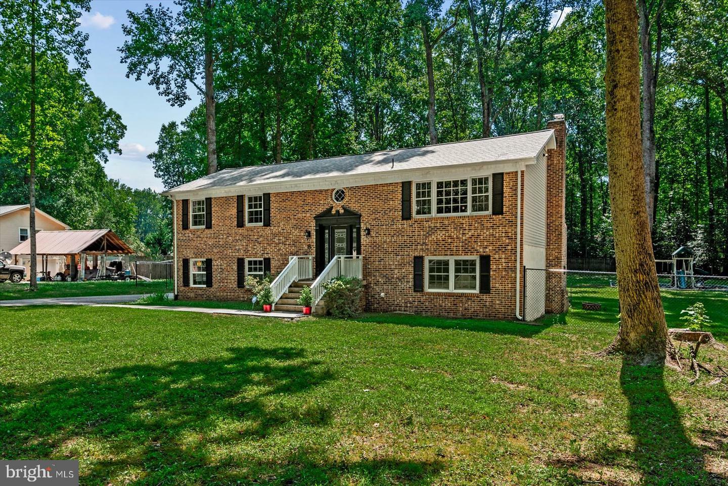 Property Photo:  6 Campbell Court  VA 22556 