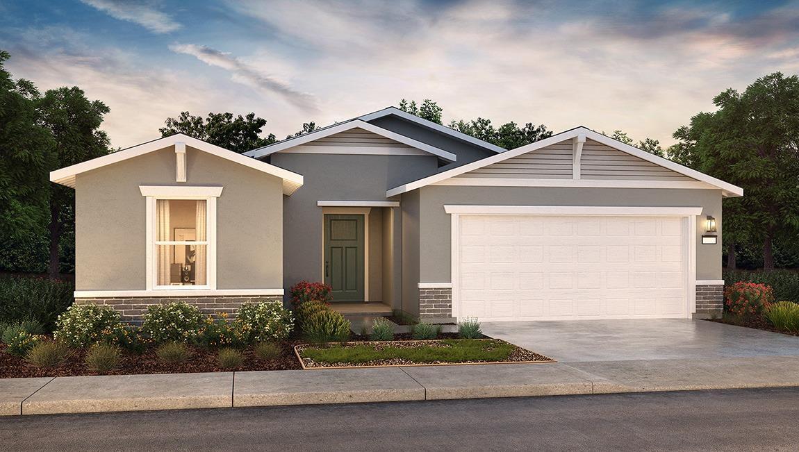 Property Photo:  2136 Diamond Avenue 60S  CA 93657 