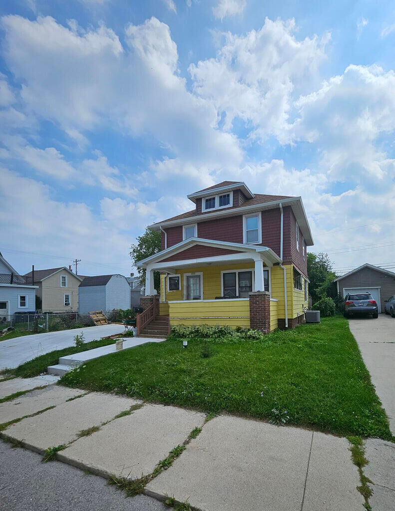 Property Photo:  1513 Martin Ave  WI 53083 