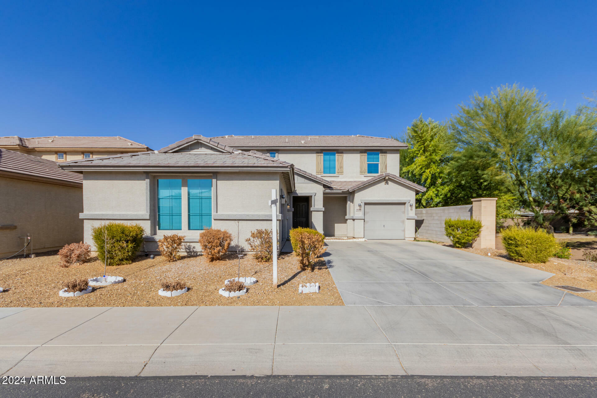 Property Photo:  10204 W Lawrence Lane  AZ 85345 