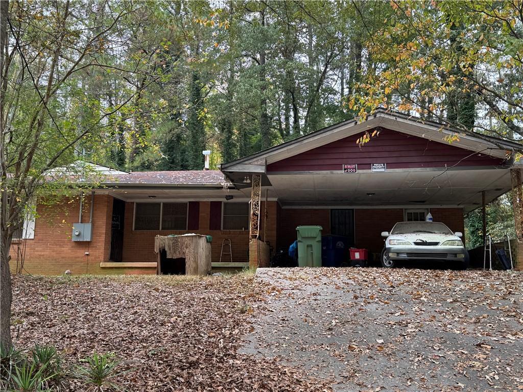 2364 El Paso Road SW  Atlanta GA 30331 photo
