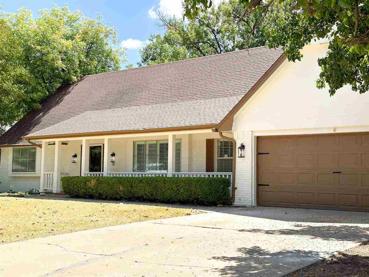 Property Photo:  7518 NW Stonegate Dr  OK 73505 