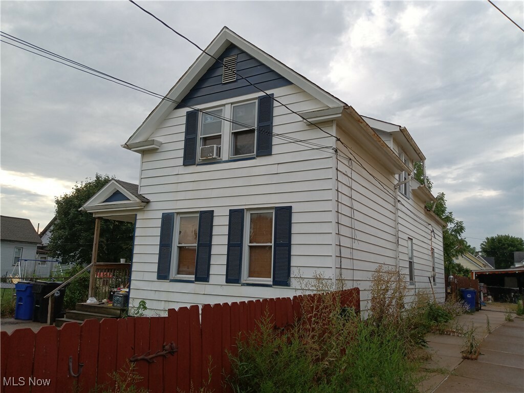 Property Photo:  3527 Carlyle Avenue  OH 44109 