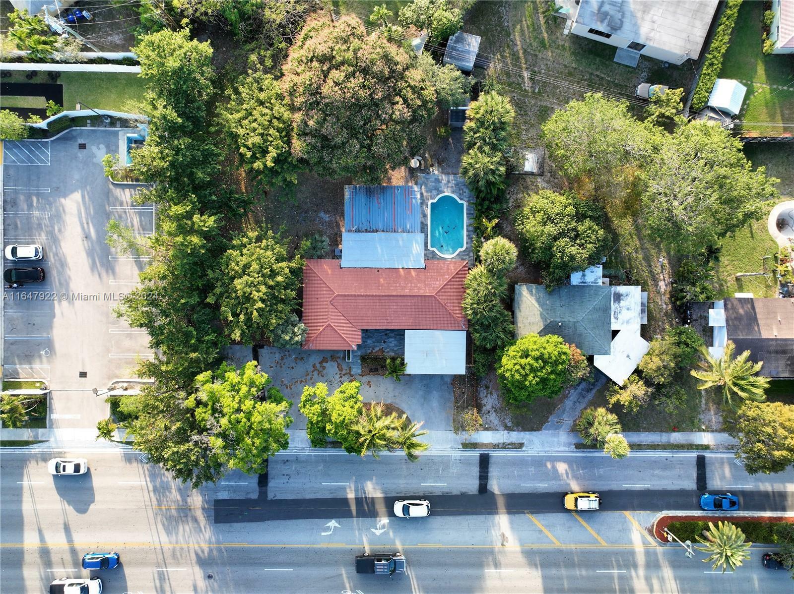 Property Photo:  1443 S Cypress Rd  FL 33060 