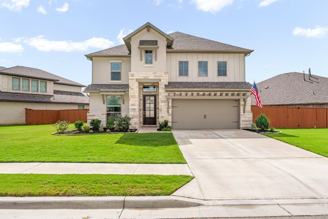 Property Photo:  327 Avendita Lane  TX 78642 