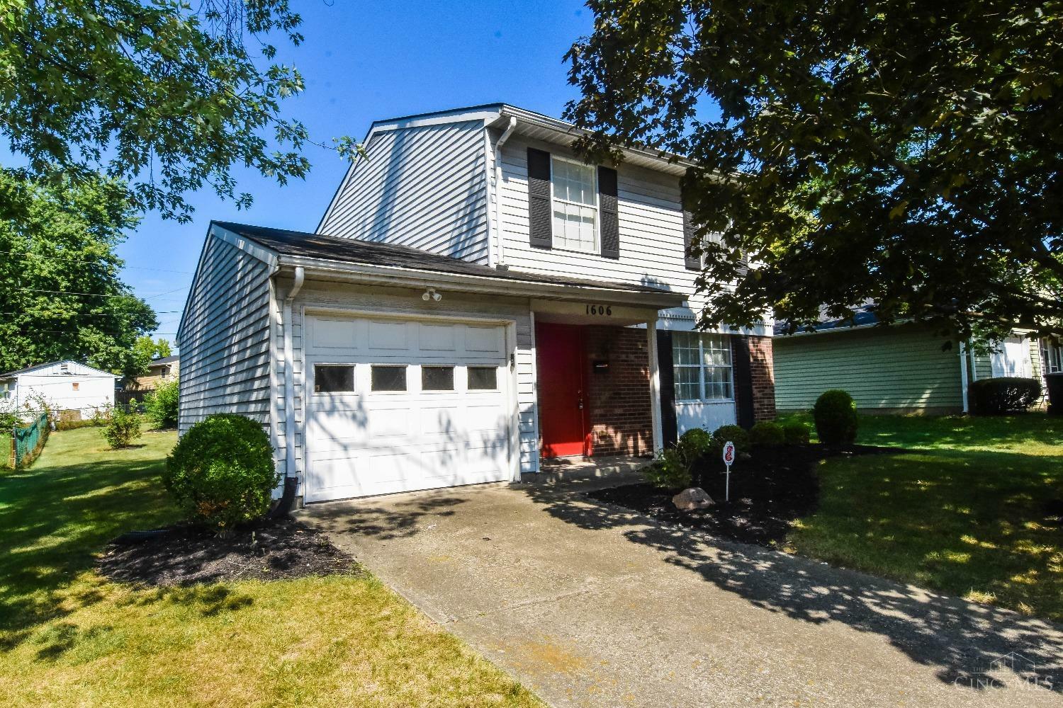 1606 Bonita Drive  Middletown OH 45044 photo