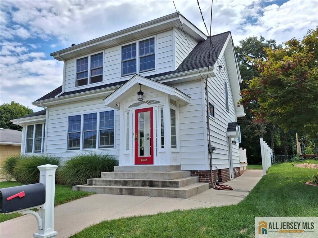 Property Photo: 345 Catherine Street NJ 08879